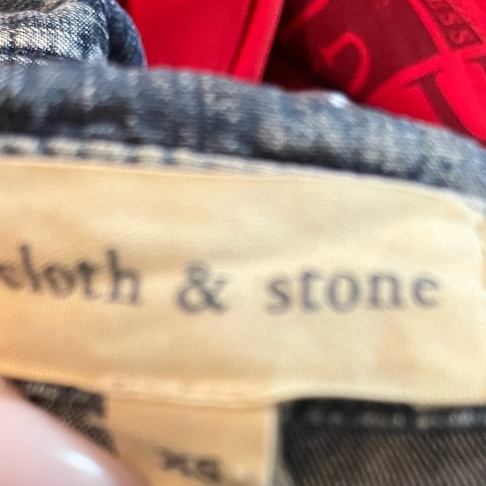 Cloth & Stone Anthropologie Sz XS Sleeveless Chambray Button Down Top Tencel - Picture 5 of 5